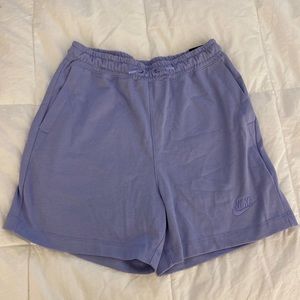 BRAND NEW NIKE LAVENDER SHORTS